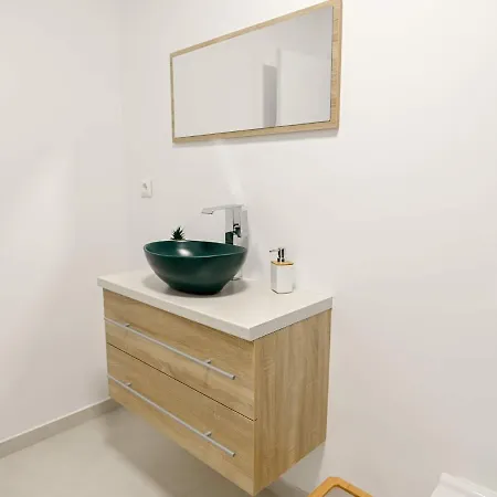 The Nest Apartment *